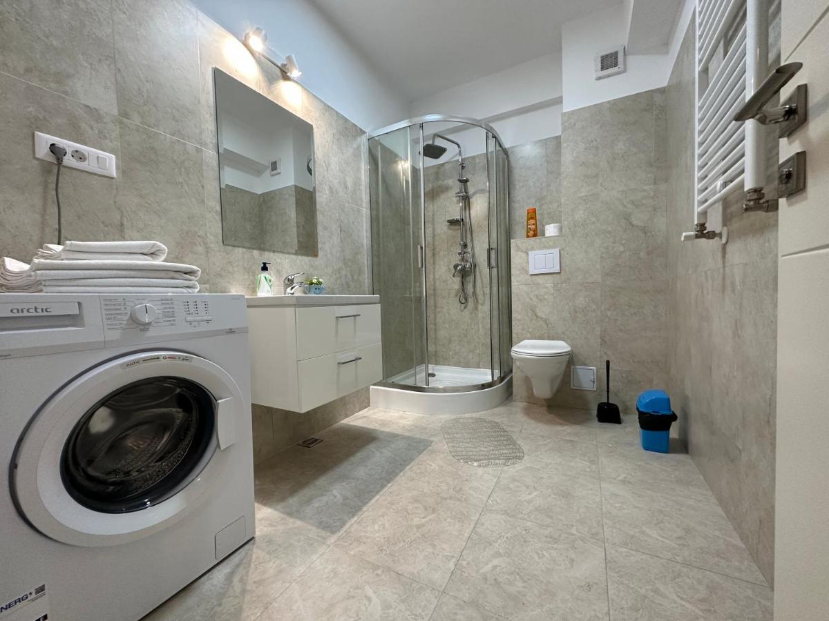 Renting Solutions Studio ياش المظهر الخارجي الصورة